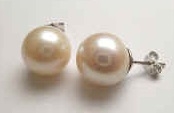 43192 8mm Round Top Fresh Water Pearl w/925 silver Earring