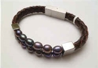 68044 Leather Bracelet with Fresh Water Pearl