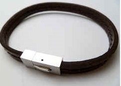 68064 Leather Bracelet with Stainless Steel Claps