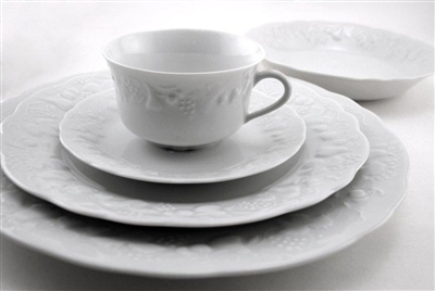 Blanc de Blanc 5-Piece Place Setting by Philippe Deshoulieres