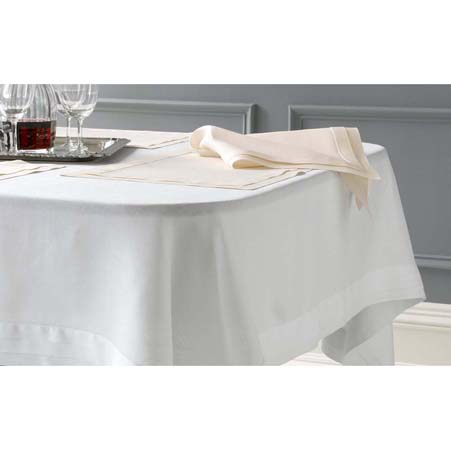 Matouk - Lucerne Napkins, Placemats, Tablecloths