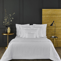 Yves Delorme - Triomphe Bed Collection