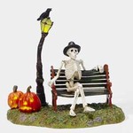 HALLOWEEN VILLAGE RESTING MY BONES