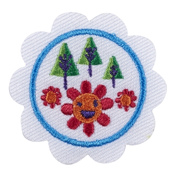 Daisy - Outdoor Art Maker Badge