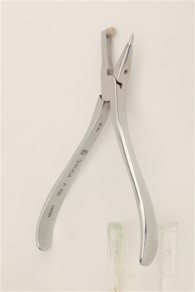 Bond Removing Pliers for Posterior Teeth (P-700)