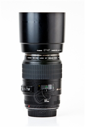 Canon EF 100mm f/2.8 Macro USM