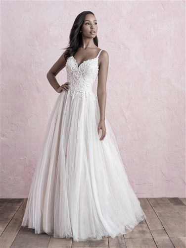 Allure Romance Bridal 3257