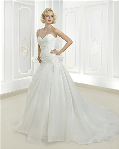 Cosmobella Bridal Gown 7722
