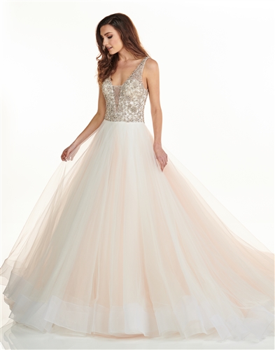 Loadoro Bridal Gown M742