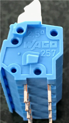 257-454/000-006 - WAGO - PCB terminal block; push-button; 2.5 mmÂ²; Pin spacing 5/5.08 mm; 4-pole; CAGE CLAMP; commoning option; 2,50 mmÂ²; BLUE