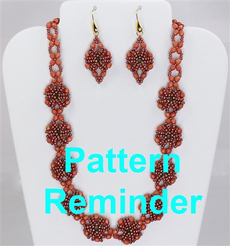 2016 Fall Fashion Color Dusty Cedar Pattern Reminder