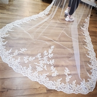 Royal Cathedral Lace Veil 130" Length