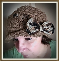 Cloche Hat with Bow - Tan