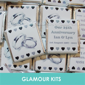 50 PERSONALISED CHOCOLATE WEDDING FAVOURS SILVER RINGS