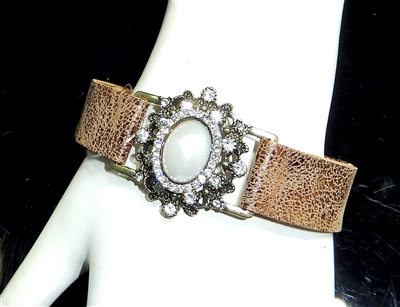 AB2081 PEARL RHINESTONE LEATHER BRACELET