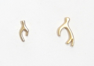 E-10421 STUD EARRING