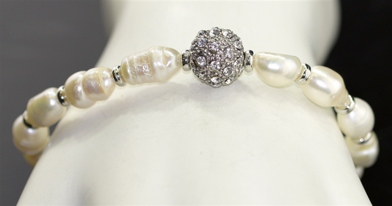 FB2035 FRESH WATER PEARL STRETCH BRACELET