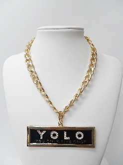 HN1206 CHAIN 'YOLO' NECKLACE