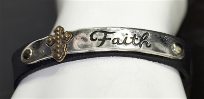 QB-6648 HAMMERED FAITH BRACELET