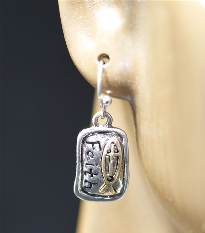 QE-3167 SMALL HAMMERED "FAITH" EARRINGS