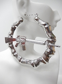 RE1032 HAMMERED GUN HOOP EARRING