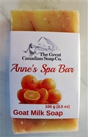 Anne's Spa Bar: Tangerine-themed, with spa products, towels, candles, and fresh fruit.