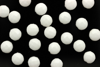 Vintage Nailhead / Faceted Round 6MM White