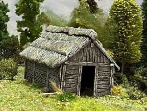 Renedra Terrain - Dark Ages/Medieval Timber Outbuilding (Plastic)