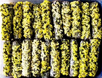 Wholesale White Sage & Yellow Sinuata Flowers 7"L (Medium) (Pack of 50)