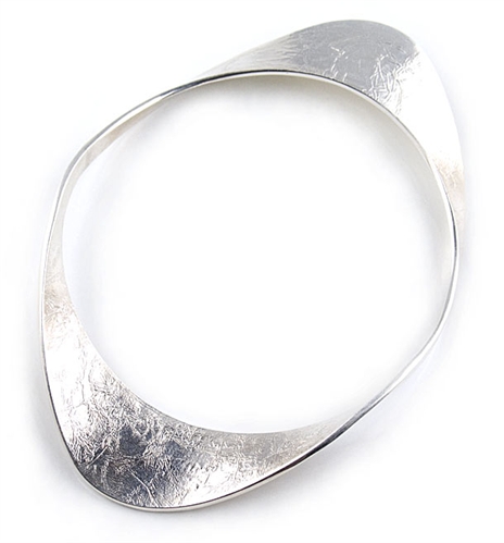 Solid Sterling Silver Oval Bangle Bracelet by Elefteriu