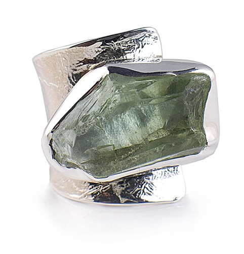 Solid Sterling Silver Ring with Green Quartz Gemstone by Elefteriu