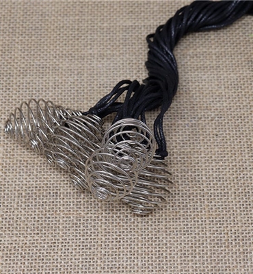 Spiral Cage Necklace Silver (color)