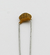 560pf Xicon 500v Ceramic Disk Capacitor