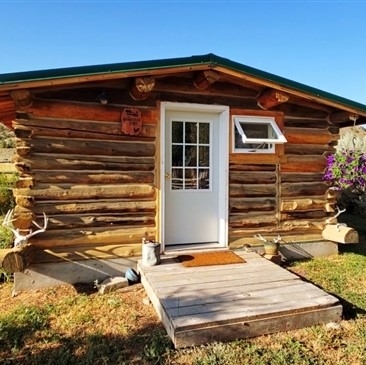 Homestead Cabin - All Inclusive Stay