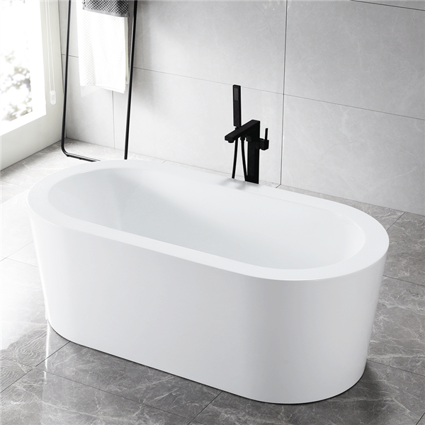 Augusta67C 67in Tub with Center Drain
