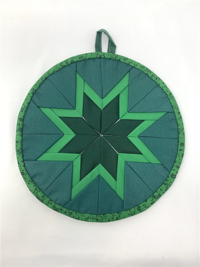 This beautiful Folding Star Potholder is Amish made.
Each stitch is done by hand and if any type of machine work is used, it would be done with a treadle sewing machine.
