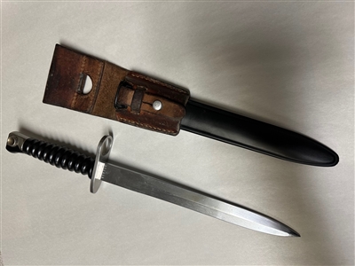 SWISS STG 57 BAYONET WITH SCABBARD AND LEATHER FROG.