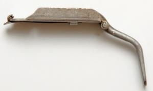 WWII STEN SMG GUN LOADING TOOL SPOON TYPE