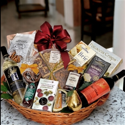 Deluxe Wine & Gourmet Gift Basket