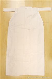 ** OUTLET ** Top Quality 8,000 WHITE Hakama - Size 26