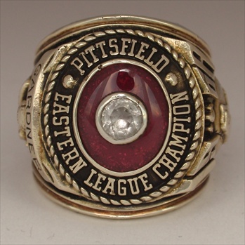 1968 Pittsfield Red Sox "Eastern League" Champions 10K Gold Ring