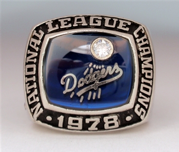 1978 Los Angeles Dodgers World Series "National League" Champions 14K White Gold & Diamond Ring!