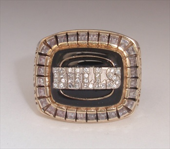 1992 Chicago Bulls "Back-to-Back" NBA World Champions 10K Gold Ring!