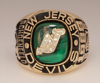 1988 New Jersey Devils "Patrick Division" Playoff  Champions 10K Gold Ring w/ Diamonds