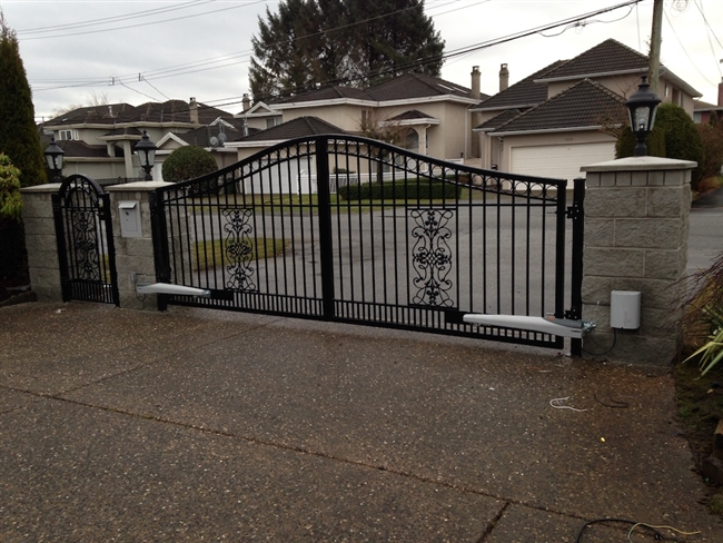 Classical Aluminum Swing gate With Nice Toona 5 opener