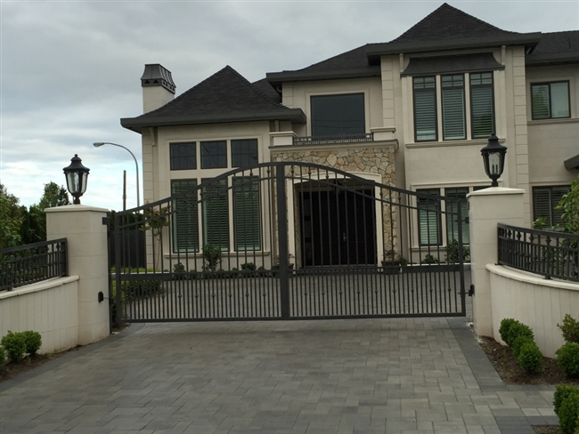 Aluminum Double Swing Gate