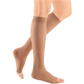 Mediven Sheer & Soft Women's Knee High 20-30 mmHg, Open Toe