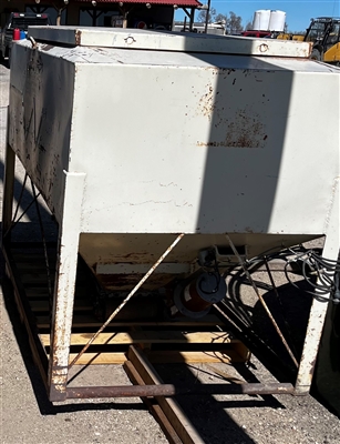 Cake Feeder Flatbed 1-Ton (USED)