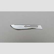 Aspen Bard-Parker Safetylock Blades- Sterile Rib-Back Carbon Steel Blades, Size 10, 50/box, 3 box/case. MFID: 371150