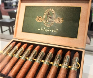 La Flor Dominicana Andalusian Bull (10/Box)